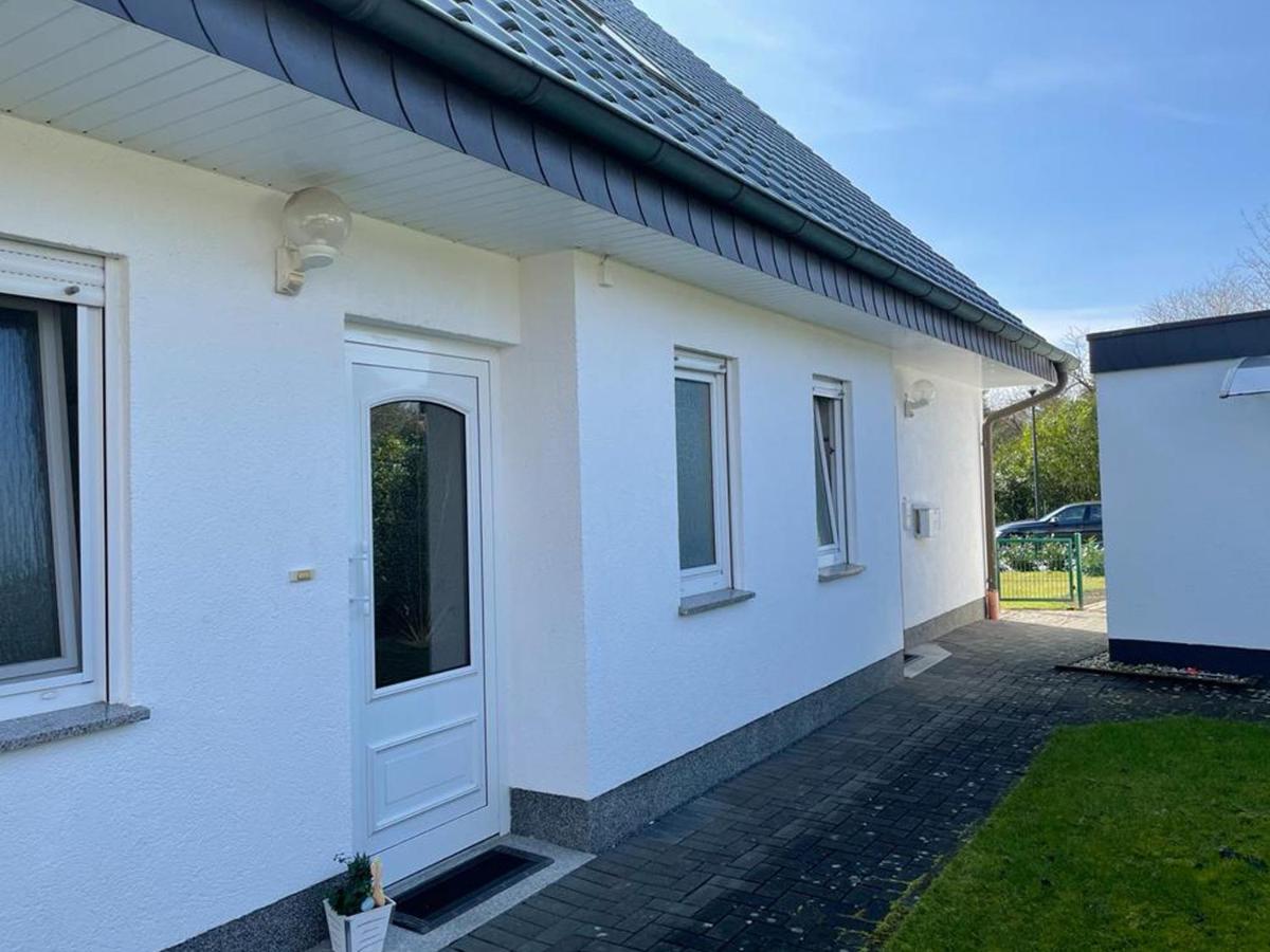 Ferienwohnung Derk Möhnesee エクステリア 写真