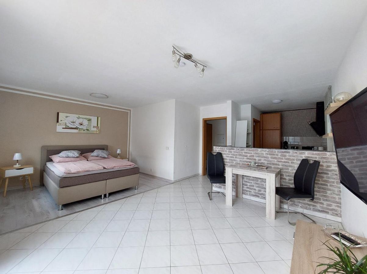 Ferienwohnung Derk Möhnesee エクステリア 写真